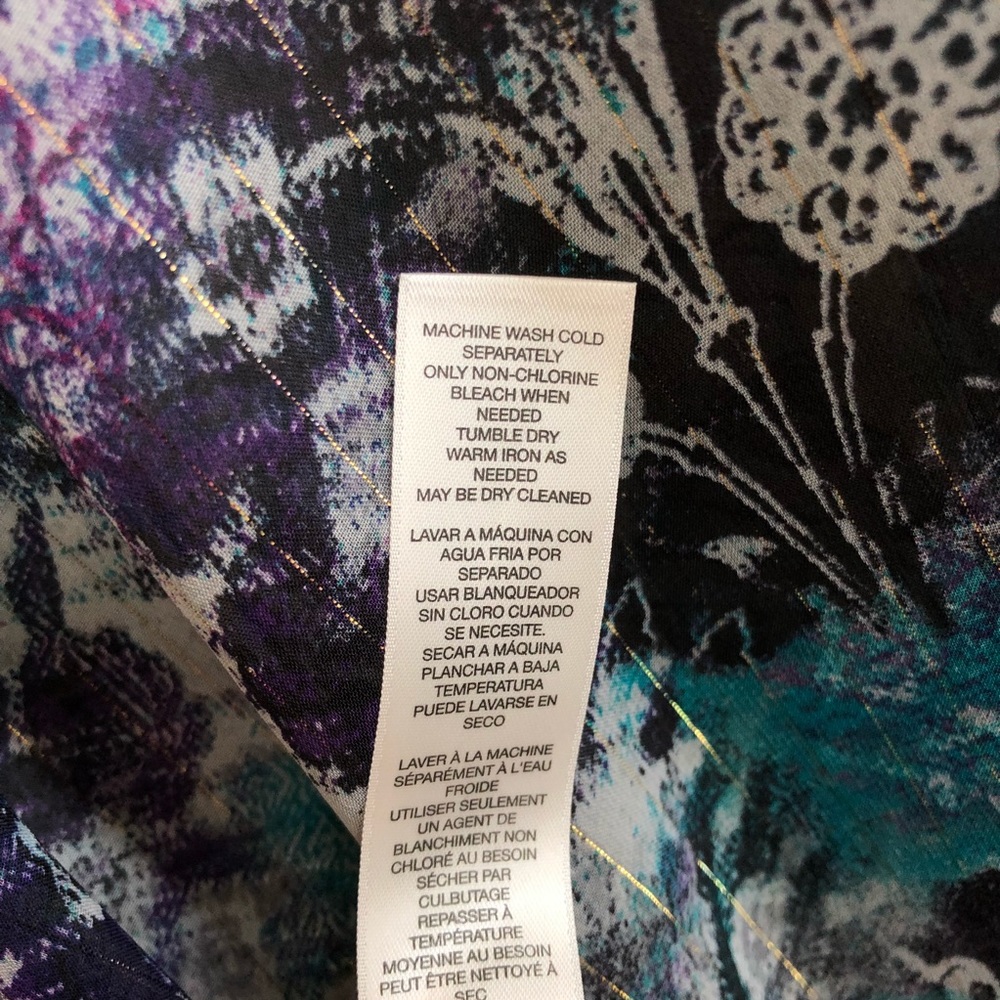 Chicos Long Sleeve Top Button Down Sheer Paisley - Picture 8 of 8